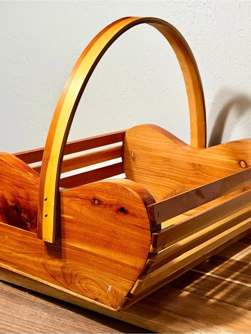 Vintage Heart Shape Cedar Wooden Slatted Market Basket - Warm Honey Tone